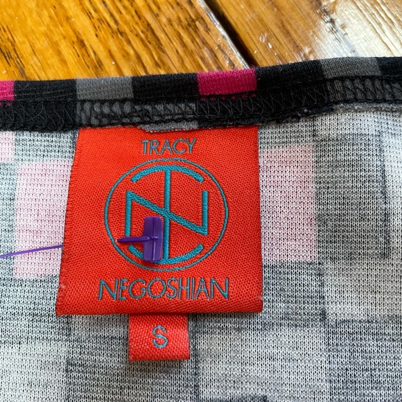 Tracy Negoshian bodycon dress. Pink, black gray geometric print. Small. - Picture 4 of 6